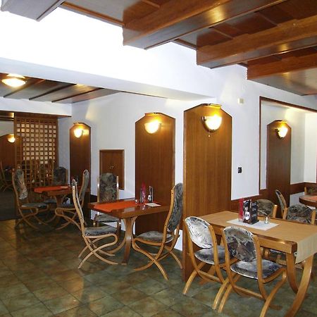 Frenštát pod Radhoštěm Penzion A Restaurace U Veterana المظهر الخارجي الصورة